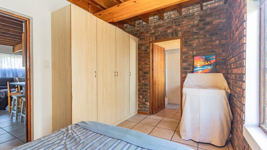 6 Bedroom Property for Sale in Tergniet Western Cape